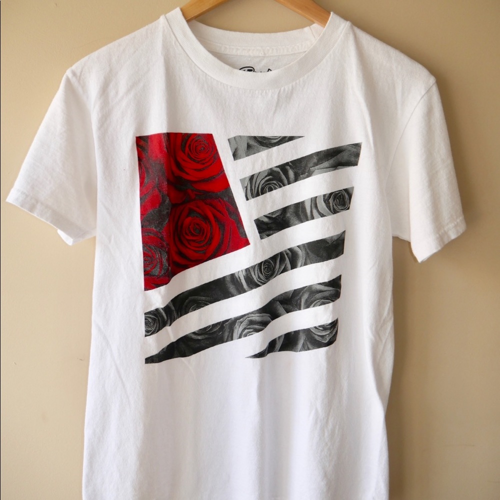 🌹 Popular demand rose tee 🌹